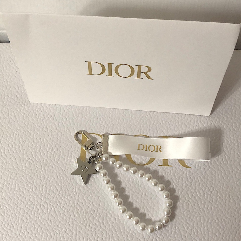 ❤️Dior Beauty Keychain❤️